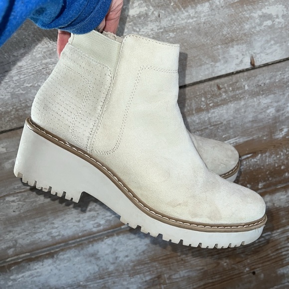 Cream booties! - Picture 3 of 7